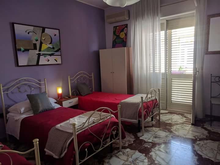 Il Giardino Delle Calendule B&B Solarino Экстерьер фото